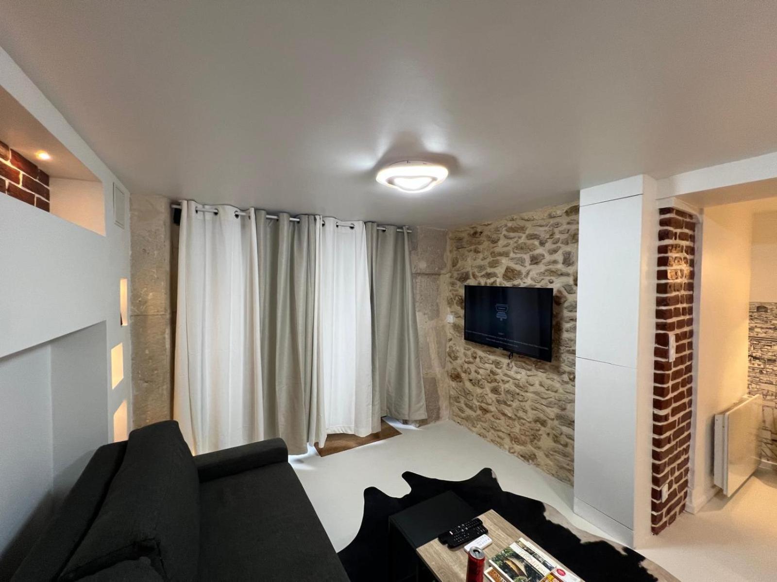 Appartement Design Quartier Montmartre-Sacre-Coeur! Paris Xviiie Exterior foto
